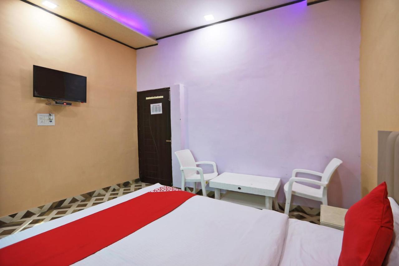 Oyo 63528 60 Milestone Hotel Tibri Exterior foto